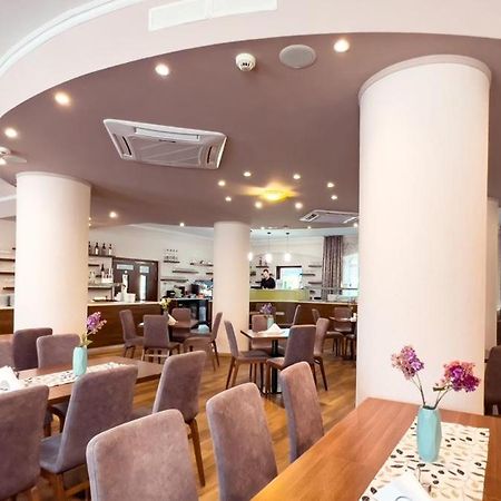 Wellness Hotel Thermal Štúrovo Dış mekan fotoğraf