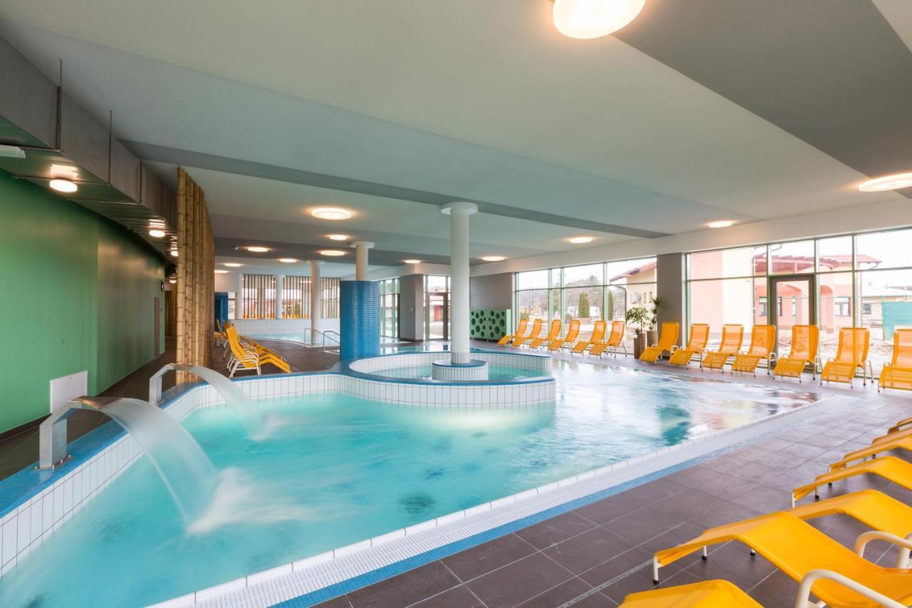 Wellness Hotel Thermal Štúrovo Dış mekan fotoğraf