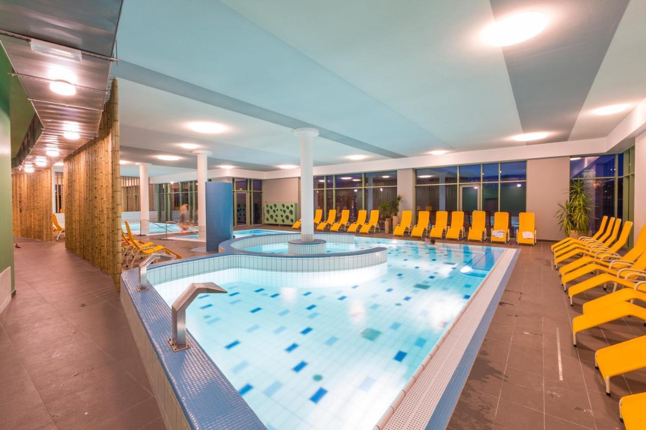 Wellness Hotel Thermal Štúrovo Dış mekan fotoğraf