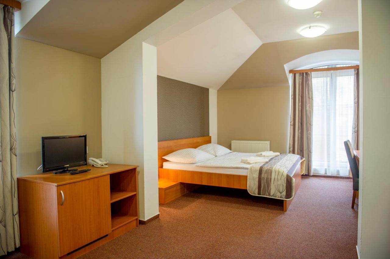 Wellness Hotel Thermal Štúrovo Dış mekan fotoğraf