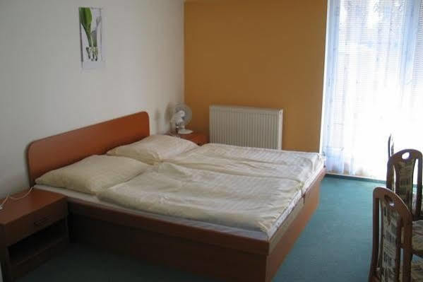 Wellness Hotel Thermal Štúrovo Dış mekan fotoğraf
