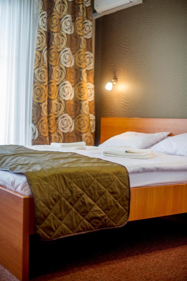 Wellness Hotel Thermal Štúrovo Dış mekan fotoğraf