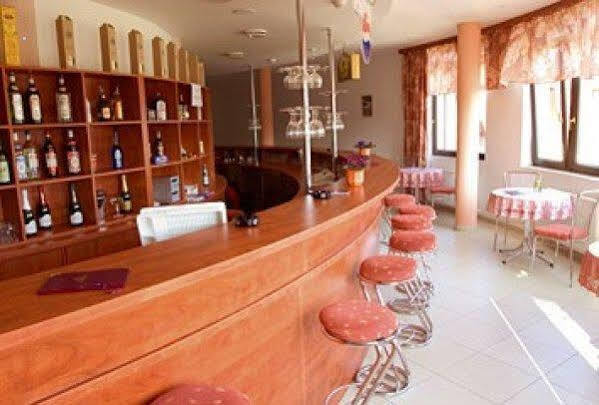 Wellness Hotel Thermal Štúrovo Dış mekan fotoğraf